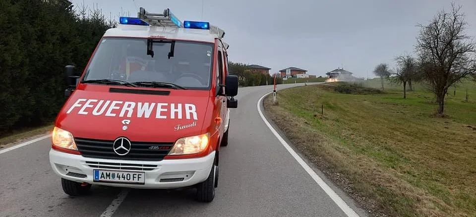 LFA der Freiwilligen Feuerwehr Viehdorf bei einer Fahrzeugpräsentation
